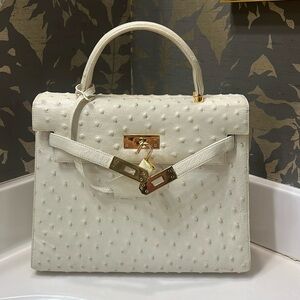 COPY - Genuine ostrich bag in off white